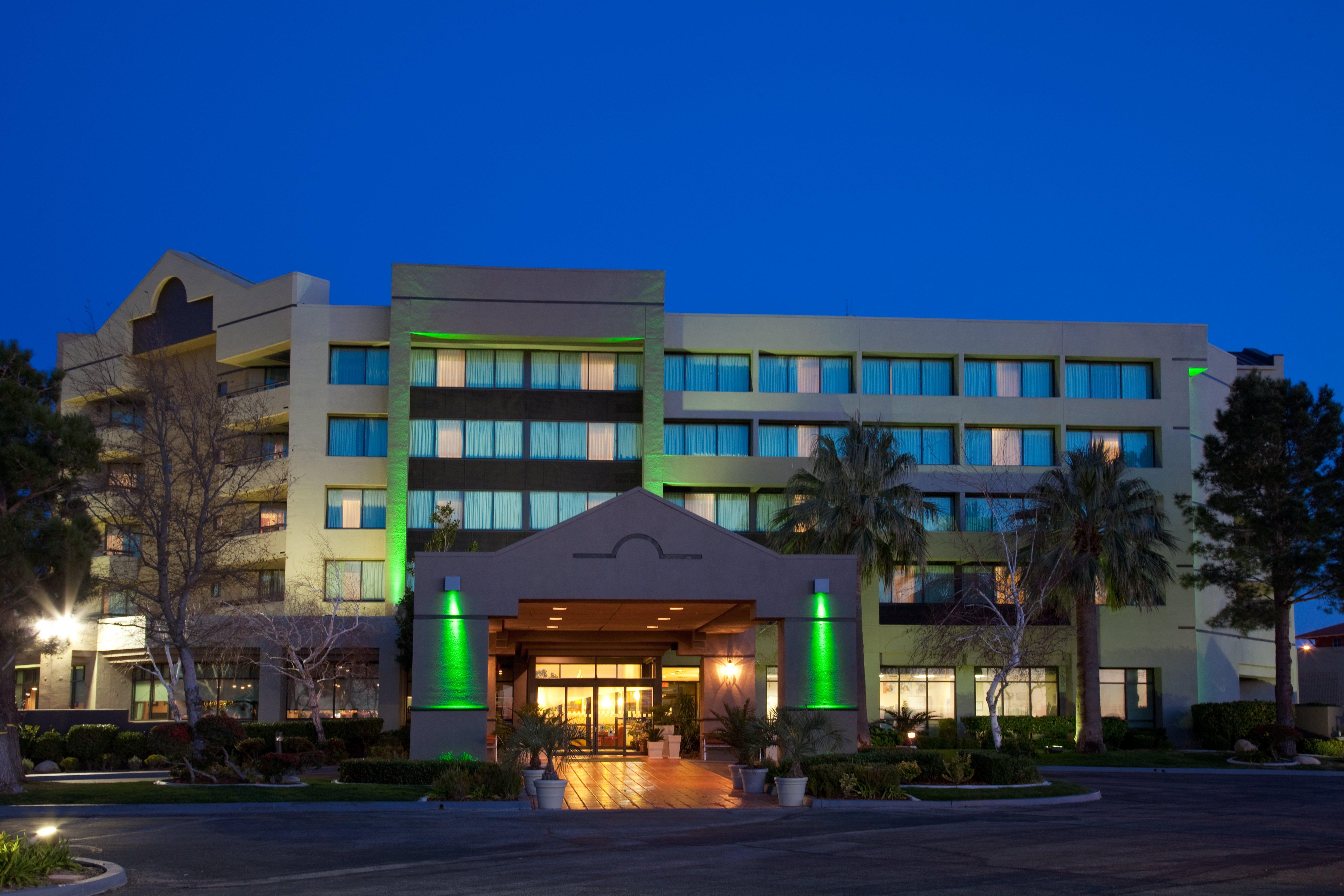 Holiday Inn Palmdale-Lancaster By Ihg Exterior photo
