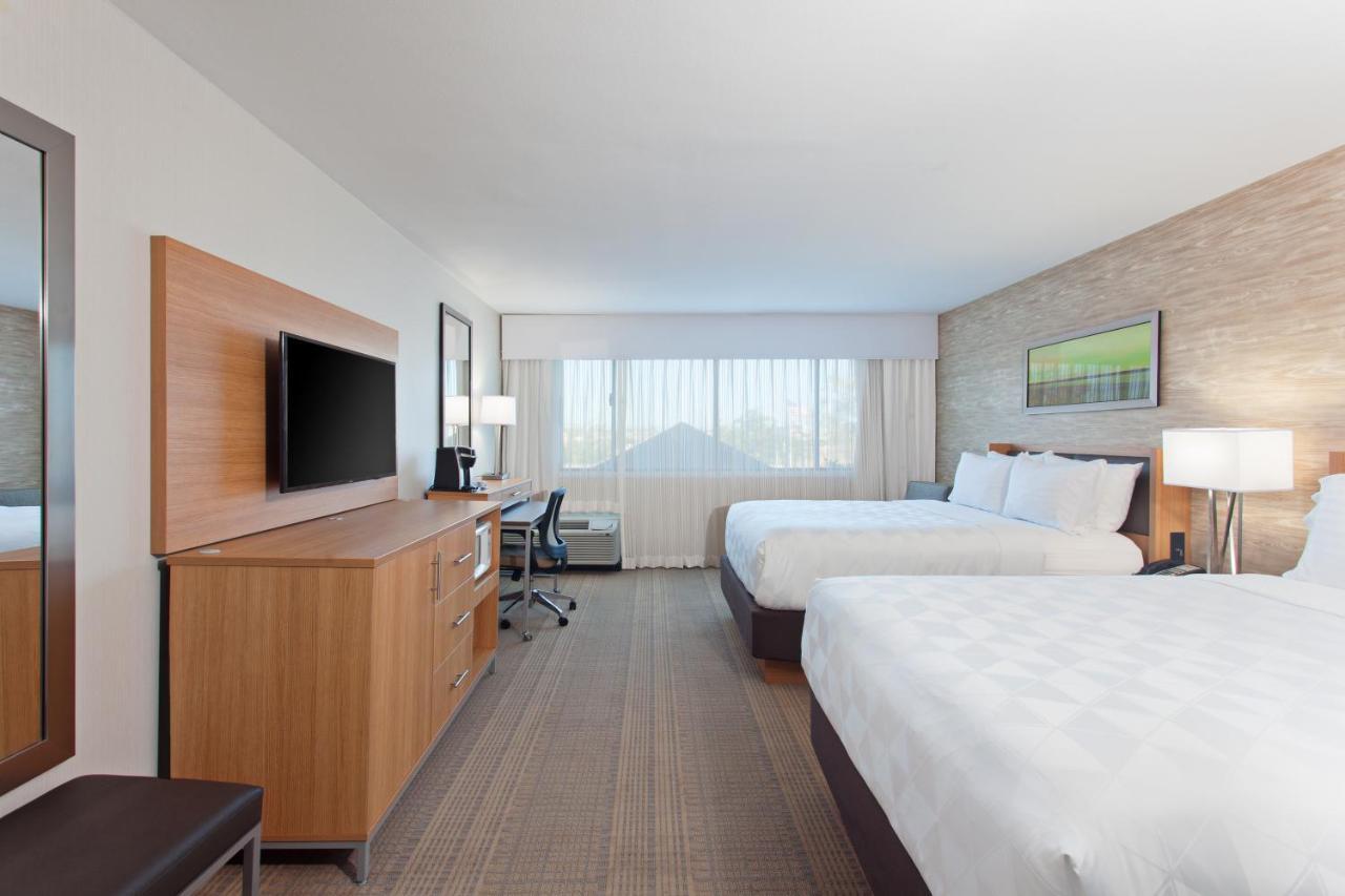Holiday Inn Palmdale-Lancaster By Ihg Exterior photo