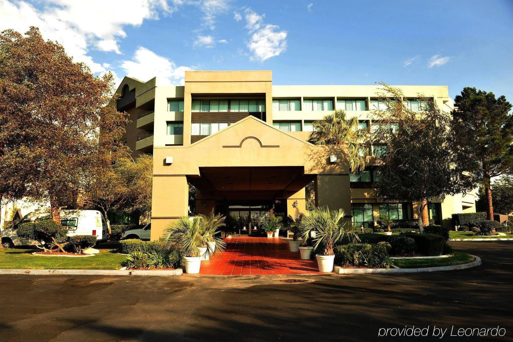 Holiday Inn Palmdale-Lancaster By Ihg Exterior photo